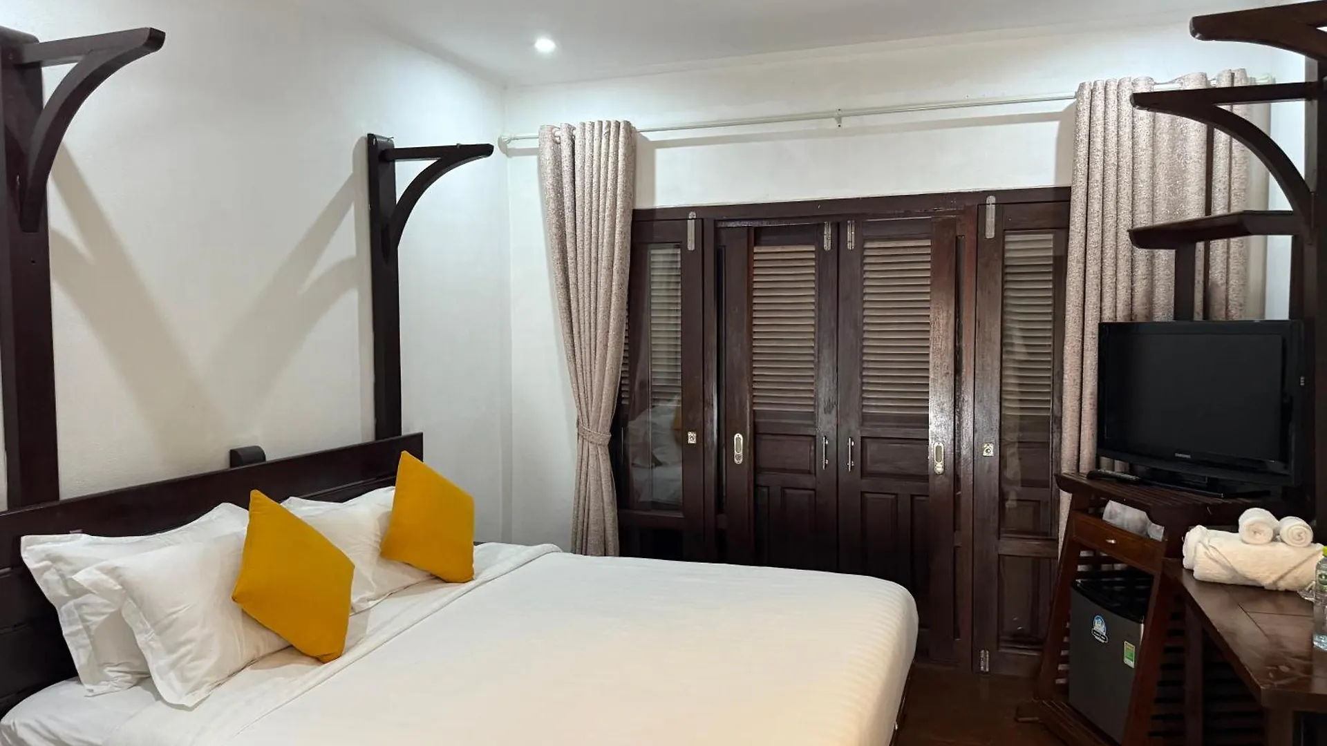 Vila Ancient Luang Prabang 0*,  Laos
